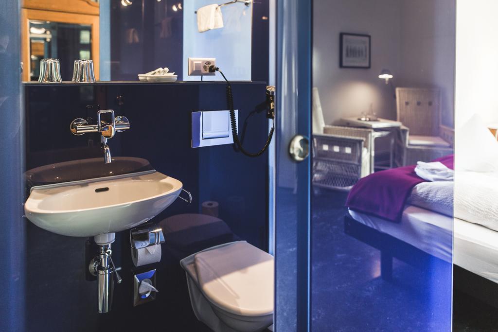 Kurhaus Berguen Hotell Exteriör bild