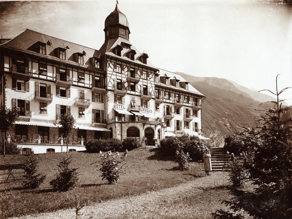 Kurhaus Berguen Hotell Exteriör bild